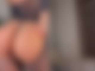 Live cam show with creambaby1 - Flashing on fuck-show.com