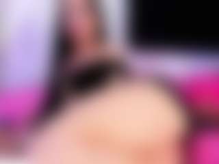 Live cam show with Stefany-Collins - Black Hair on Camsoda