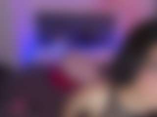 Live cam show with CassieEvanss - Nature on livesuperchat.net