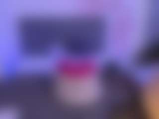 Live cam show with CassieEvanss - Double Penetration on AdultVida.com