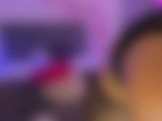 Live cam show with CassieEvanss - Oil on slutload