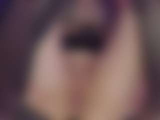 Live cam show with CassieEvanss - Big Tits on live18s.com