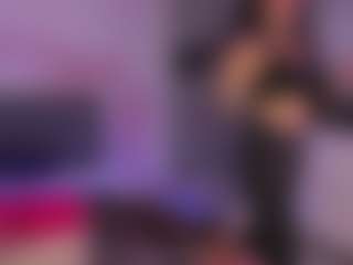 Live cam show with CassieEvanss - Tattoos Young Adult on infinitiblacc.com