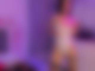 Live cam show with CassieEvanss - Control on Camsoda