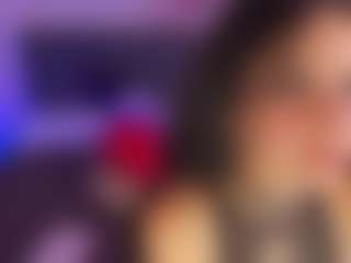 Live cam show with CassieEvanss - Bedroom on justonemore.cc