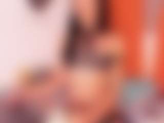Live cam show with Pamela - Black Hair on Camsoda