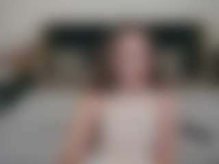 Live cam show with PamelaXXs - Blonde Hair on xDating