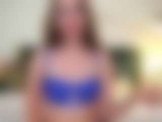 Live cam show with PamelaXXs - Blonde Hair on CamClone