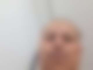 Live cam show with smasher831 - Brown Eyes on x69.live