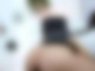 Ashley-Bruce's Live Sex Cam Show