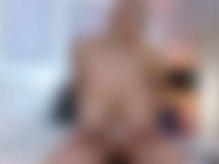 Ashley-Bruce's Live Sex Cam Show