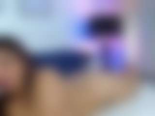 Live cam show with Ashley-Bruce - Bikini on xDating