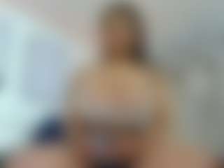 Ashley-Bruce's Live Sex Cam Show