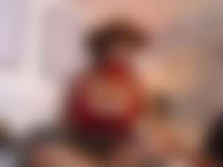 Live cam show with Ashley-Bruce - Spank BBW on Dolls Live