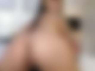 Ashley-Bruce's Live Sex Cam Show