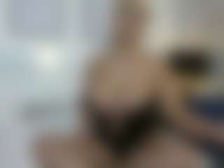 Ashley-Bruce's Live Sex Cam Show