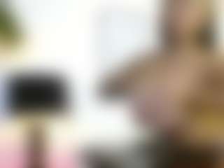 Live cam show with Ashley-Bruce - Squirt Latina on CamwithHer