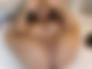 Ashley-Bruce's Live Sex Cam Show