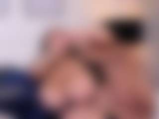 Live cam show with Ashley-Bruce - Gamer Latina on madthumbs