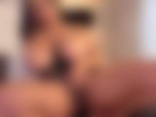 Ashley-Bruce's Live Sex Cam Show