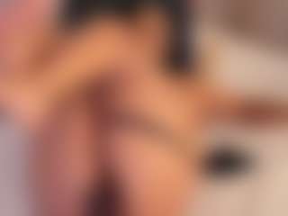 Ashley-Bruce's Live Sex Cam Show