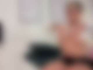 Ashley-Bruce's Live Sex Cam Show