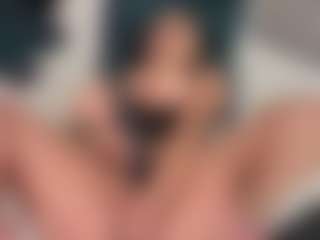 Live cam show with Ashley-Bruce - Squirt Latina on Camsoda