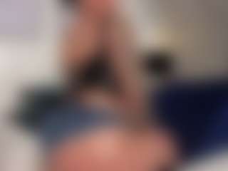 Ashley-Bruce's Live Sex Cam Show