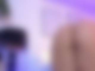 Live cam show with Ashley-Bruce - Lovense on friskycurves.com