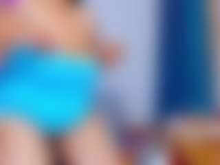 Lyalatin4's Live Sex Cam Show