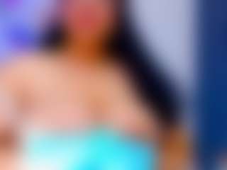Lyalatin4's Live Sex Cam Show