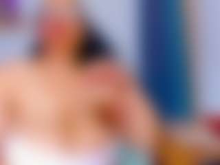 Lyalatin4's Live Sex Cam Show
