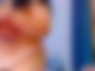 Lyalatin4's Live Sex Cam Show