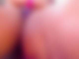 Lyalatin4's Live Sex Cam Show