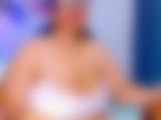 Lyalatin4's Live Sex Cam Show