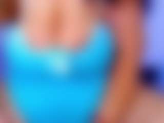 Live cam show with Lyalatin4 - Wife on CamClone