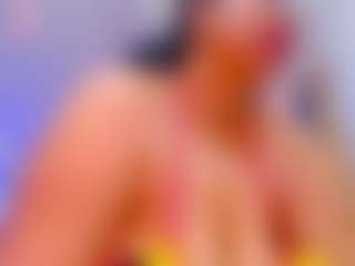 Lyalatin4's Live Sex Cam Show