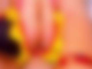Lyalatin4's Live Sex Cam Show