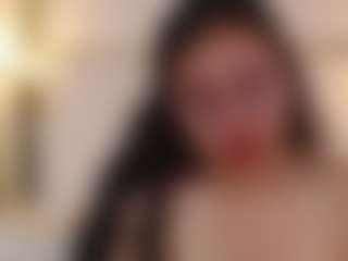 Live cam show with madie-eternity - Living Room on Camsoda