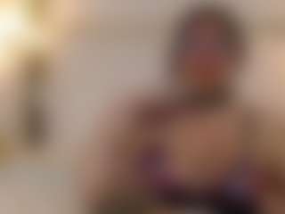madie-eternity's Live Sex Cam Show