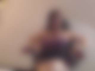 madie-eternity's Live Sex Cam Show