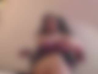 Live cam show with madie-eternity - Living Room on Free Soda