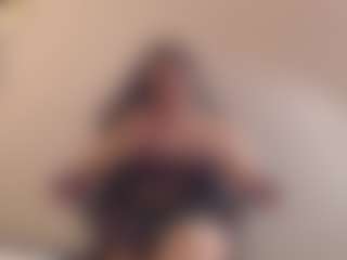 Live cam show with madie-eternity - Living Room on WildCum