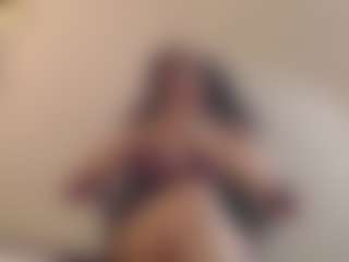 madie-eternity's Live Sex Cam Show
