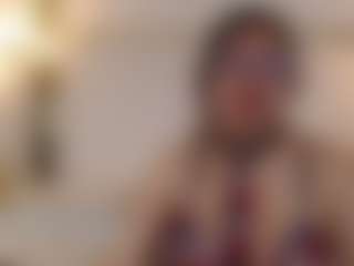 Live cam show with madie-eternity - Living Room on Camming Site