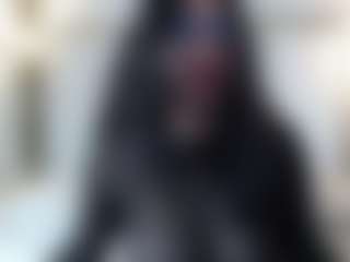 Live cam show with madie-eternity - Living Room on livesuperchat.net