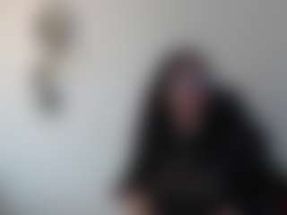Live cam show with madie-eternity - Living Room on Big Tits