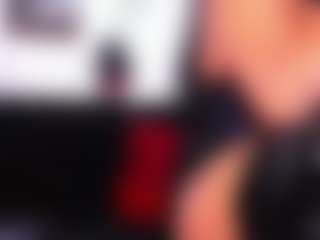 Live cam show with RobertaGutierrez - HD on intimatelivegirls.com