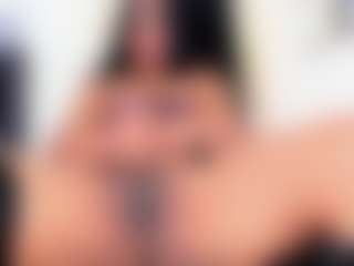 RobertaGutierrez's Live Sex Cam Show