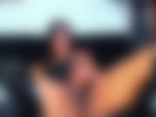 RobertaGutierrez's Live Sex Cam Show